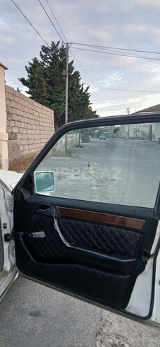 Mercedes E 200 d 1989, 498,086 km - 2.0 l - Bakı