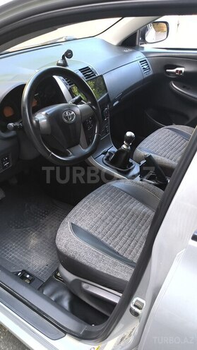 Toyota Corolla 2013, 270,000 km - 1.4 l - Şəmkir