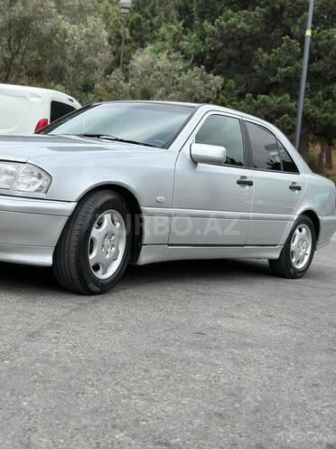 Mercedes C 200 1997, 300,225 km - 2.0 l - Bakı