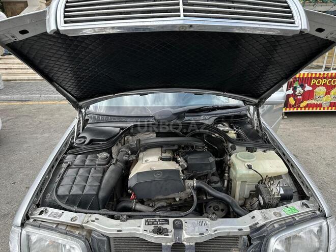 Mercedes C 200 1997, 300,225 km - 2.0 l - Bakı