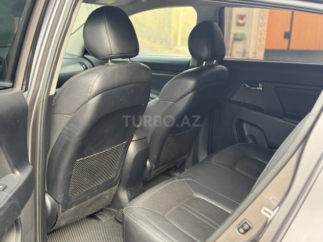 Kia Sportage 2010, 213,000 km - 2.0 л - Bakı