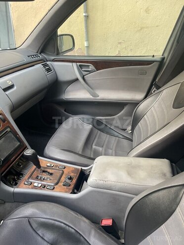 Mercedes E 220 d 2000, 220,000 km - 2.2 л - Bakı