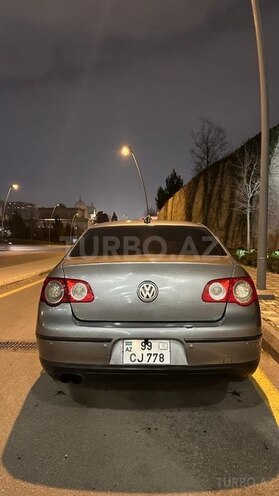 Volkswagen Passat 2005, 272,000 km - 2.0 л - Bakı