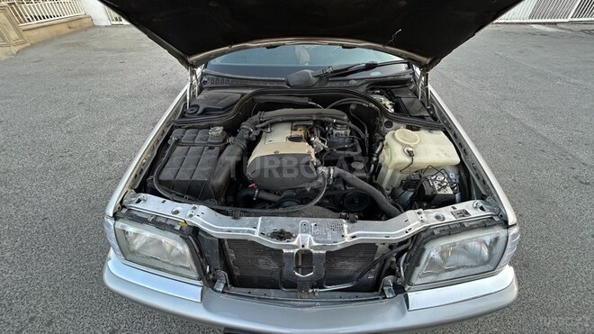 Mercedes C 200 1998, 427,000 km - 2.0 l - Bakı