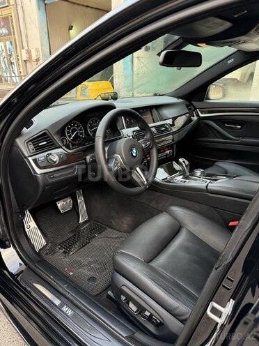 BMW 528-6