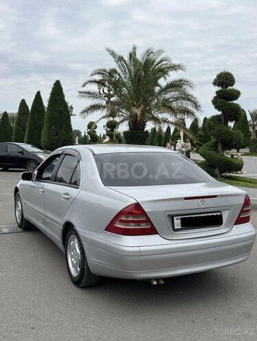 Mercedes C 200 2000, 239,000 km - 2.0 л - Gəncə
