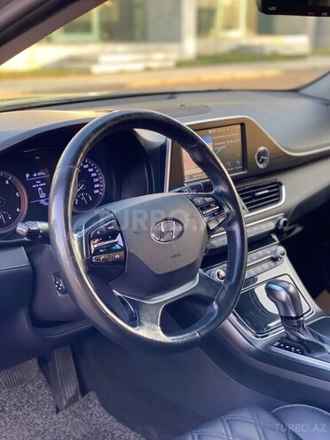 Hyundai Grandeur 2017, 177,000 km - 2.2 л - Bakı