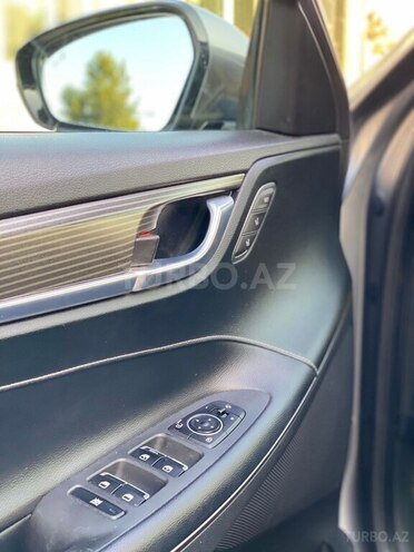 Hyundai Grandeur 2017, 177,000 km - 2.2 л - Bakı