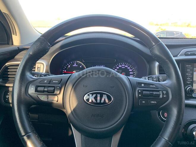 Kia Sorento-7