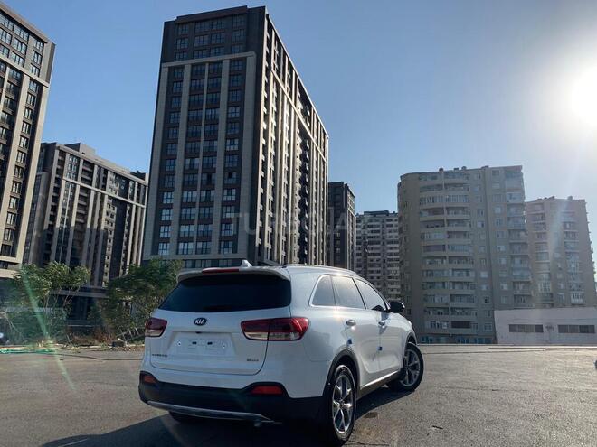 Kia Sorento-3