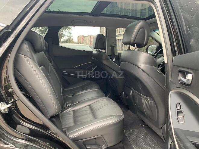 Hyundai Santa Fe-18