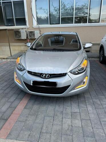 Hyundai Elantra 2015, 138,120 km - 1.8 л - Bakı