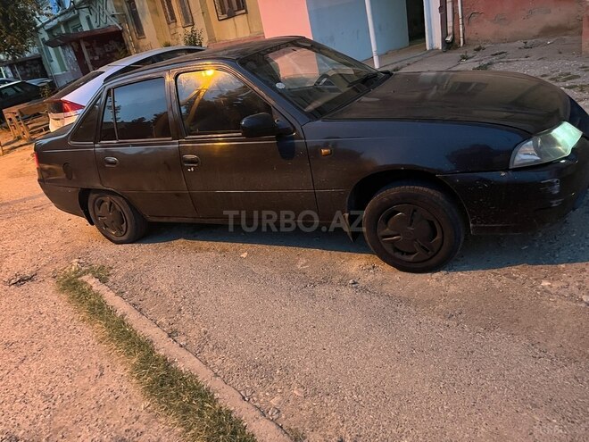 Daewoo Nexia 2010, 350,000 km - 1.5 l - Salyan