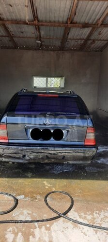 Mercedes C 220 d 1999, 300,000 km - 2.2 l - Saatlı