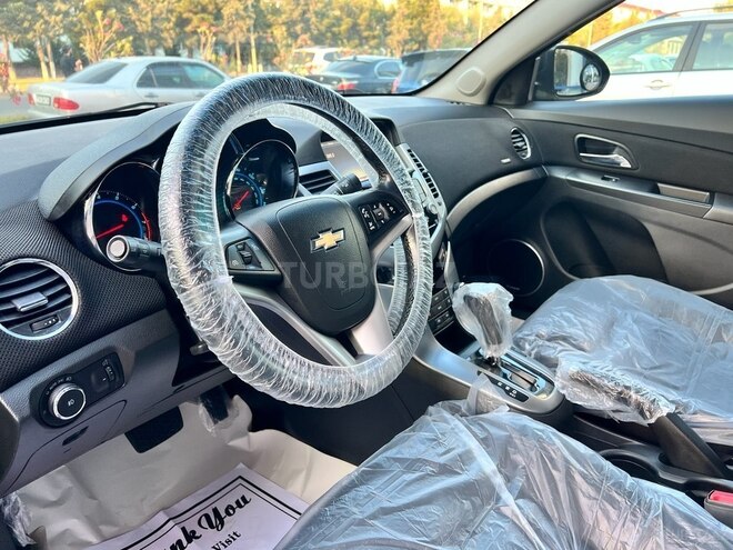 Chevrolet Cruze-6