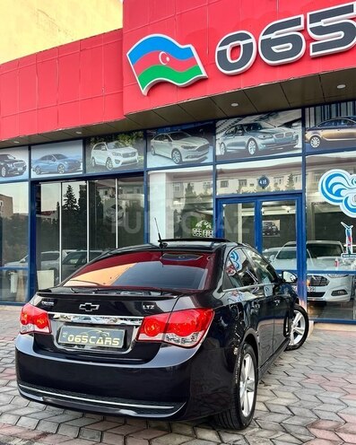 Chevrolet Cruze-17