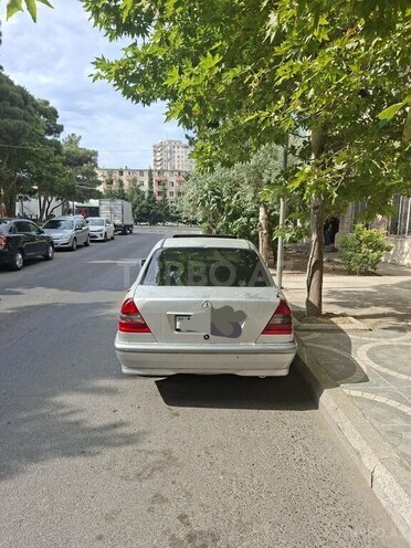 Mercedes C 180 1996, 214,000 km - 1.8 l - Bakı