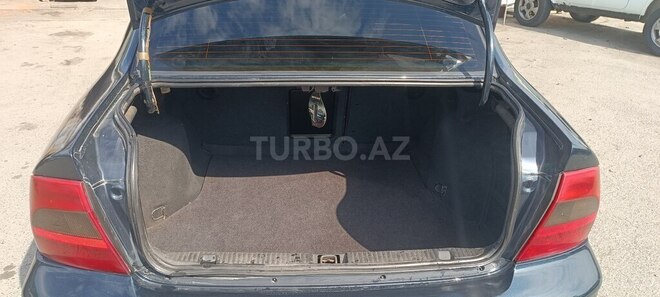 Opel Vectra 2001, 540,000 km - 1.6 l - Qəbələ
