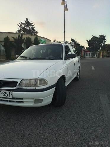 Opel Astra 1996, 274,217 km - 1.6 l - Bakı