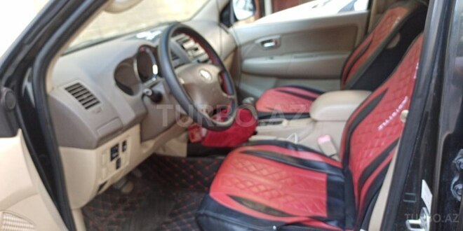 Toyota Fortuner-6