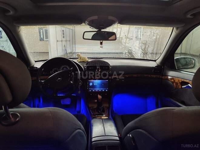 Mercedes E 220 d 2002, 461,000 km - 2.2 l - Bərdə