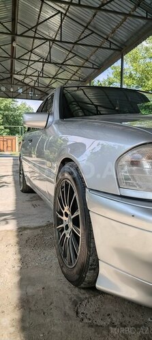 Mercedes C 240 2000, 535,000 km - 2.4 l - Oğuz