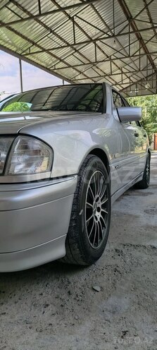 Mercedes C 240 2000, 535,000 km - 2.4 l - Oğuz