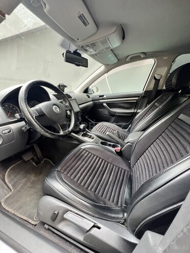 Volkswagen Jetta-3