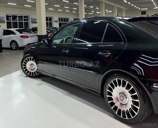 Mercedes E 240 2005, 305,005 km - 2.6 l - Sumqayıt