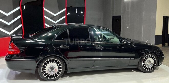Mercedes E 240 2005, 305,005 km - 2.6 l - Sumqayıt