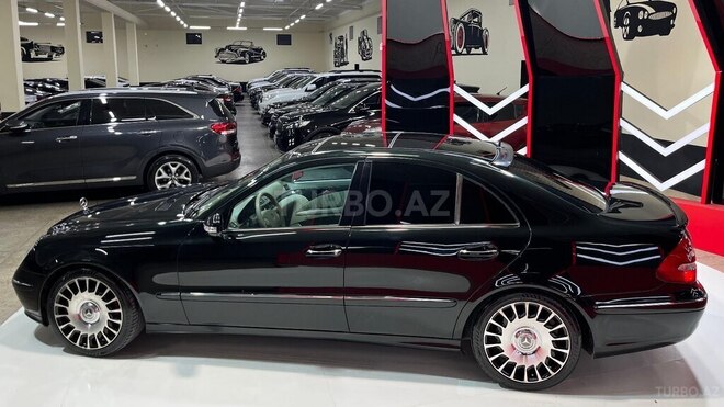 Mercedes E 240 2005, 305,005 km - 2.6 l - Sumqayıt