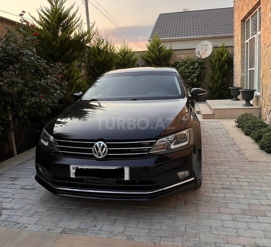 Volkswagen Jetta-1