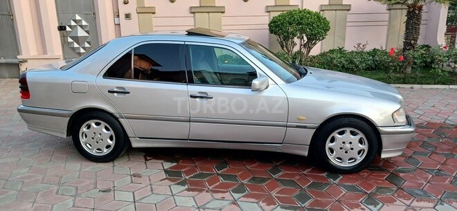 Mercedes C 240 1998, 342,000 km - 2.4 л - Bakı