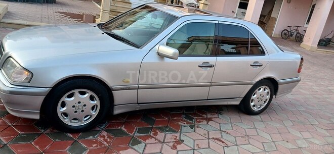 Mercedes C 240 1998, 342,000 km - 2.4 л - Bakı