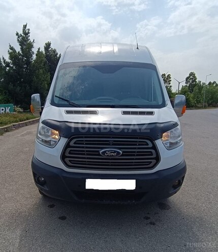 Ford Transit-1