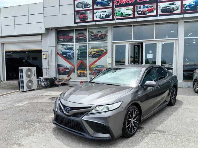 Toyota Camry-4