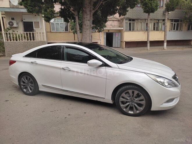 Hyundai Sonata-3