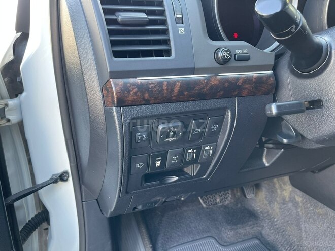 Toyota Land Cruiser 2013, 114,000 km - 4.0 l - Bakı