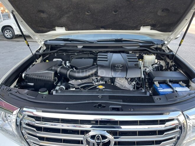 Toyota Land Cruiser 2013, 114,000 km - 4.0 l - Bakı