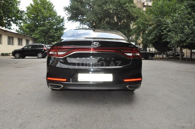 Hyundai Grandeur 2018, 160,000 km - 2.2 л - Bakı