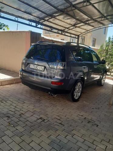 Mitsubishi Outlander 2007, 278,474 km - 3.0 л - Naxçıvan