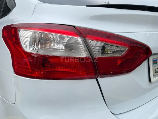 Ford Focus 2014, 150,000 km - 1.6 л - Bakı