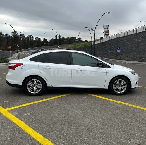 Ford Focus 2014, 150,000 km - 1.6 л - Bakı
