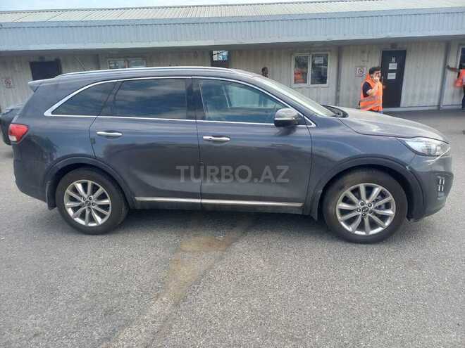 Kia Sorento-4