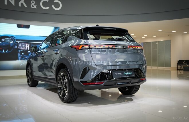 Lynk & Co 06-6