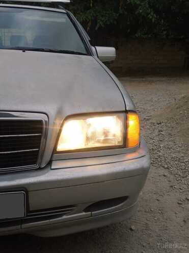 Mercedes C 180 1997, 235,000 km - 1.8 л - Şabran