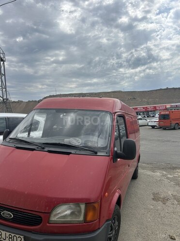 Ford Transit-2