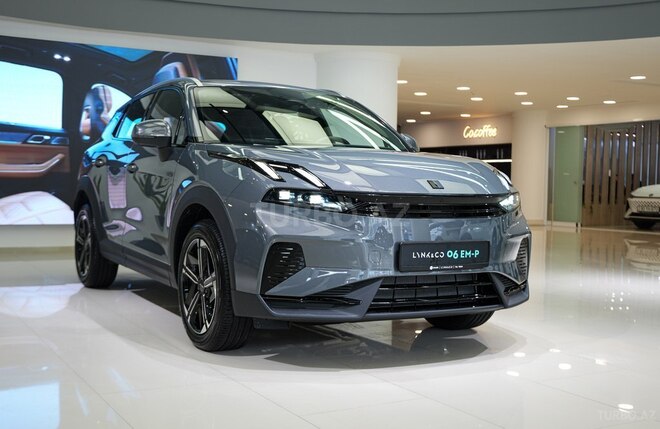 Lynk & Co 06-1