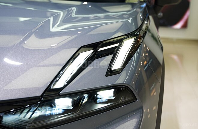 Lynk & Co 06-7