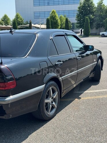 Mercedes C 240 1997, 520,000 km - 2.4 l - Kürdəmir